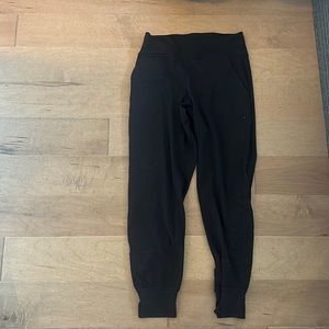 Lululemon joggers